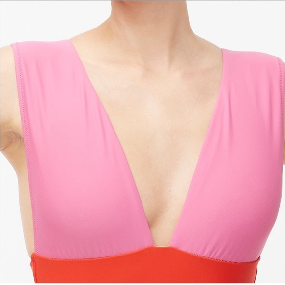 J CREW Pink & Coral Colorblock Ruched One Piece
Swimsuit Size M - Picture 5 of 5